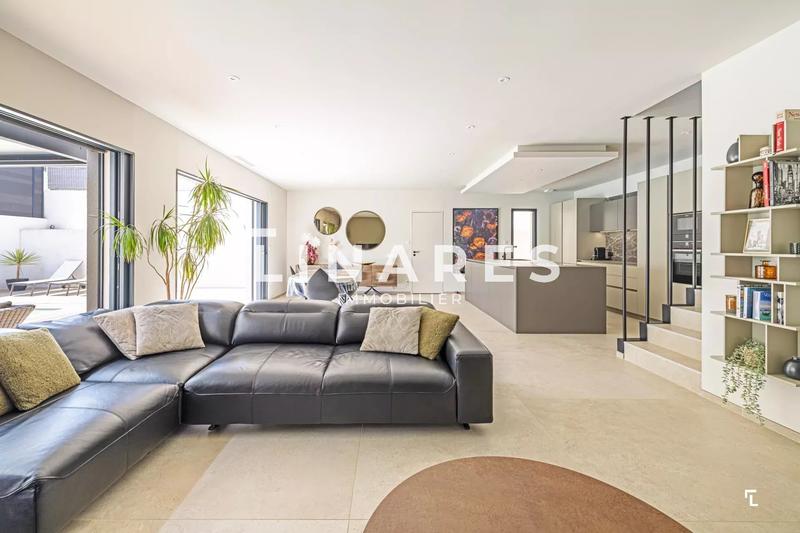 Maison - 145 m² - 4 pièces