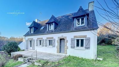 Maison - 124 m² - 6 pièces