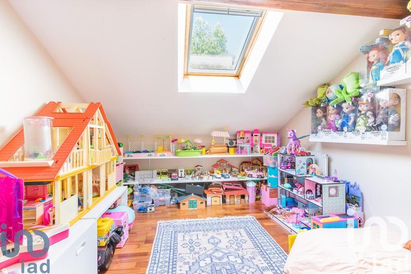 Maison - 140 m² - 6 pièces