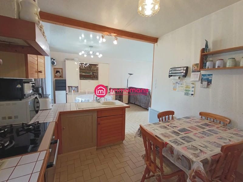 Maison - 88 m² - 5 pièces