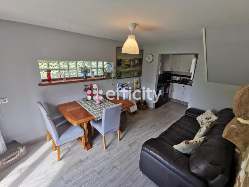 Maison en pierre - 175 m² - 8 pièces