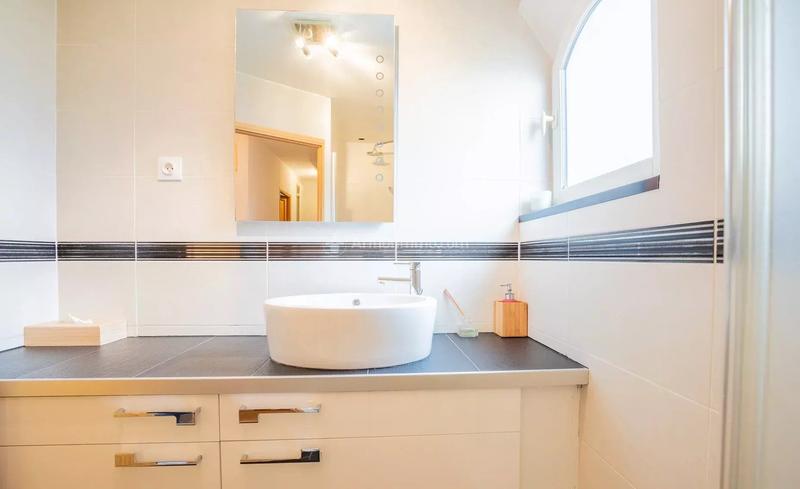 Maison - 116 m² - 5 pièces