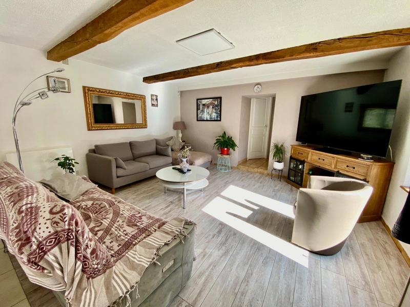 Maison - 187 m² - 7 pièces