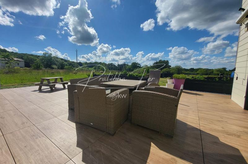 Maison - 158 m² - 6 pièces