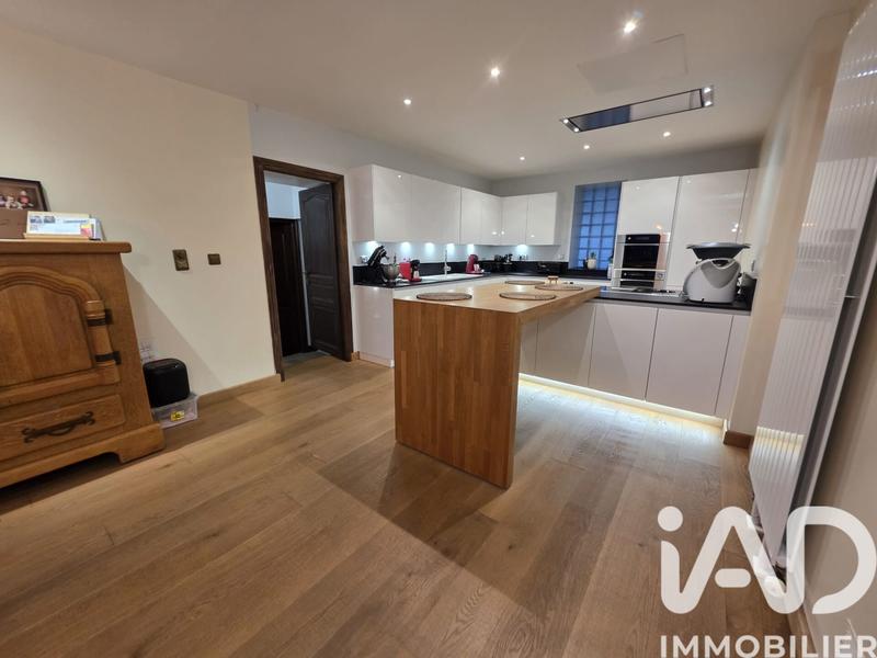 Maison de ville - 267 m² - 6 pièces