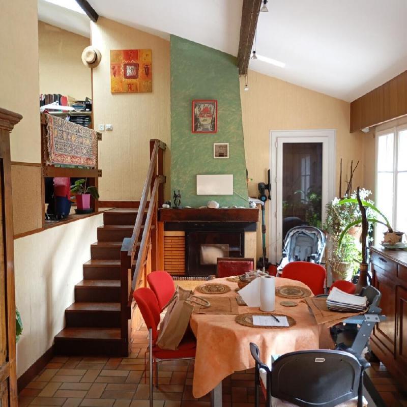 Maison - 140 m² - 8 pièces