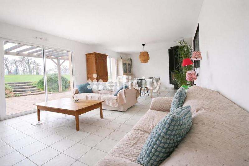 Pavillon - 108 m² - 6 pièces