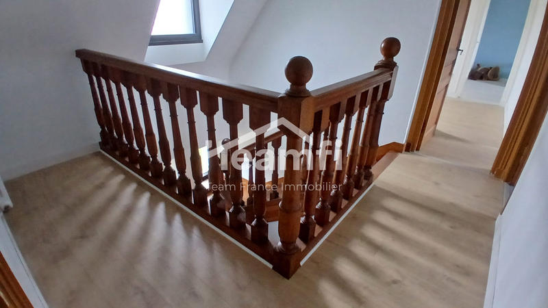 Maison - 174 m² - 5 pièces