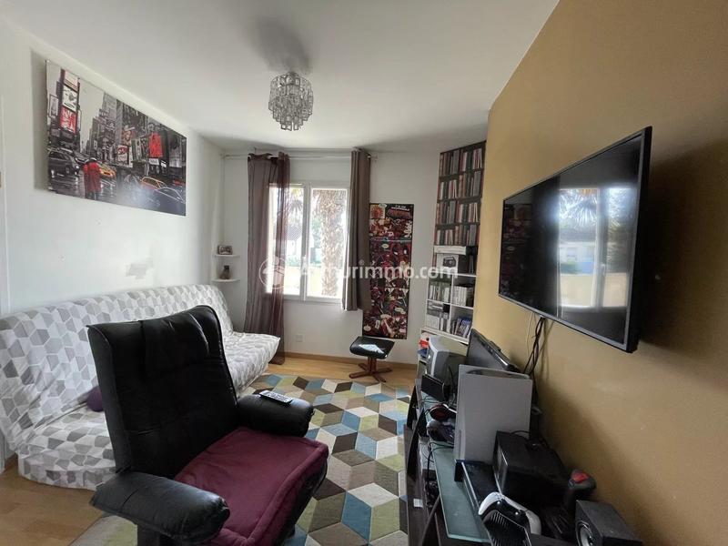 Maison - 149 m² - 9 pièces