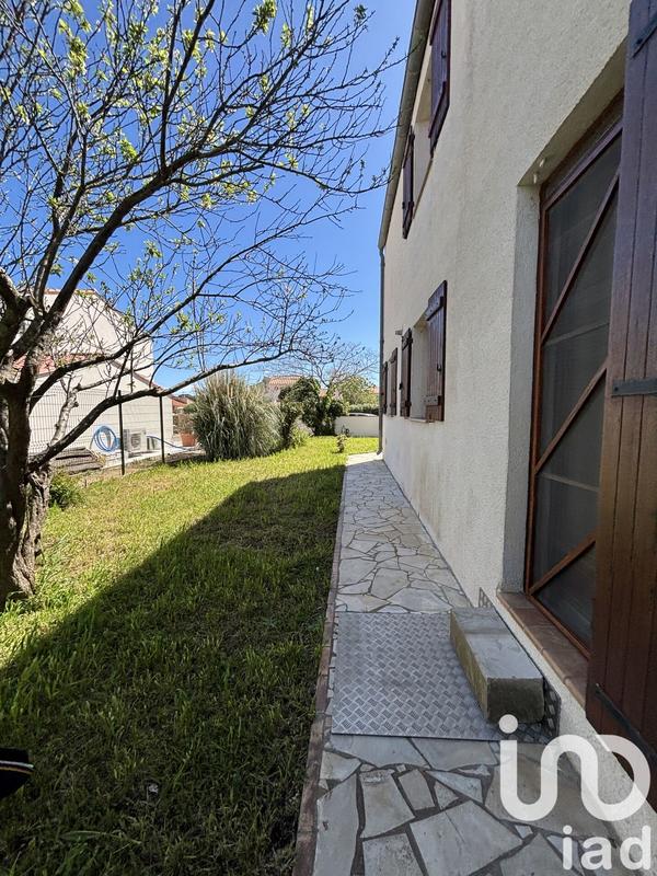 Maison - 205 m² - 7 pièces