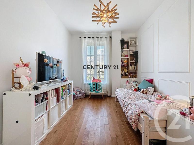 Maison de ville - 93 m² - 5 pièces