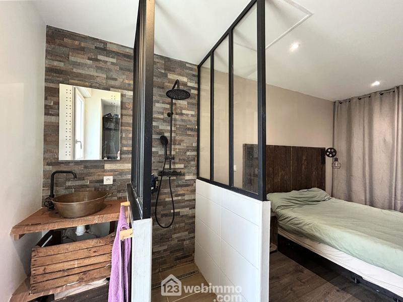 Maison - 90 m² - 5 pièces