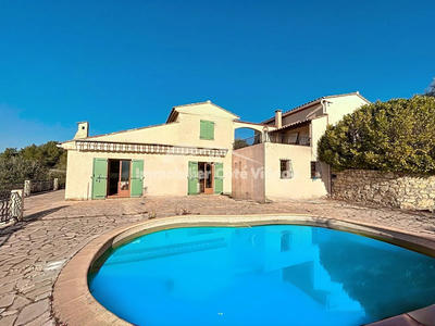 Villa - 103 m² - 4 pièces