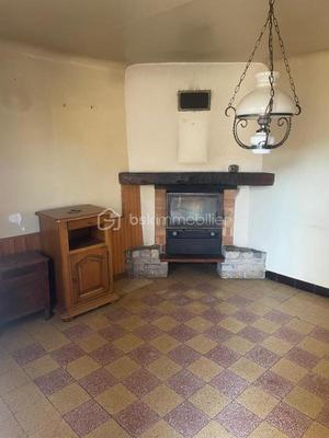 Maison - 90 m² - 6 pièces