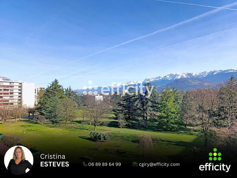 Appartement - 94 m² - 4 pièces