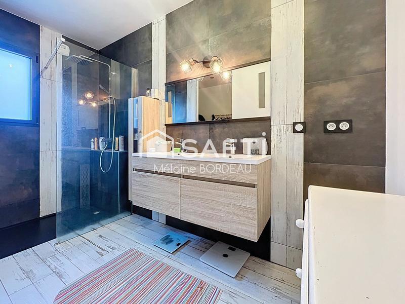 Maison - 145 m² - 6 pièces