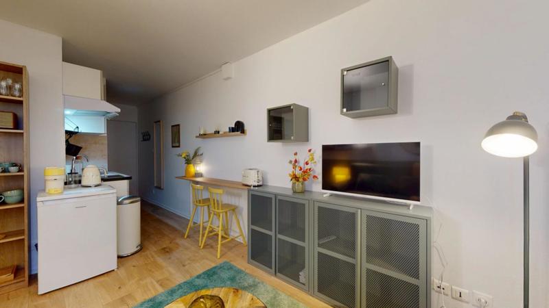 Studio - 19 m² - 2 pièces