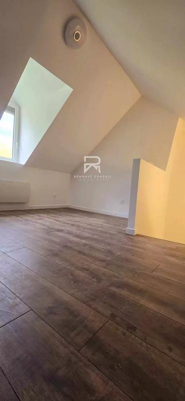 Maison - 64 m² - 4 pièces