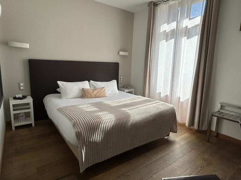 Manoir - 1 000 m² - 26 pièces