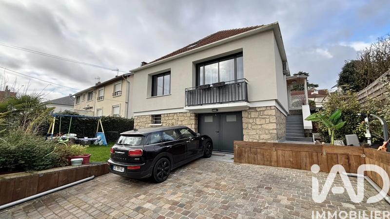 Maison - 170 m² - 6 pièces