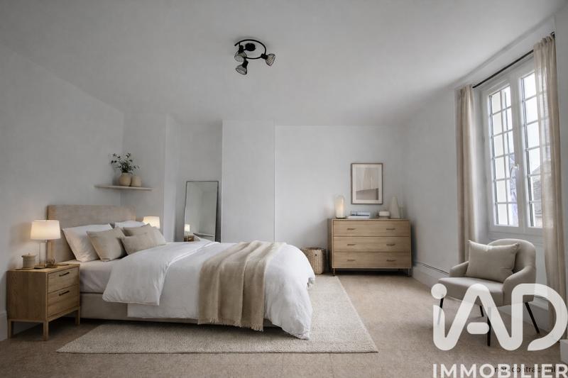 Maison - 172 m² - 8 pièces