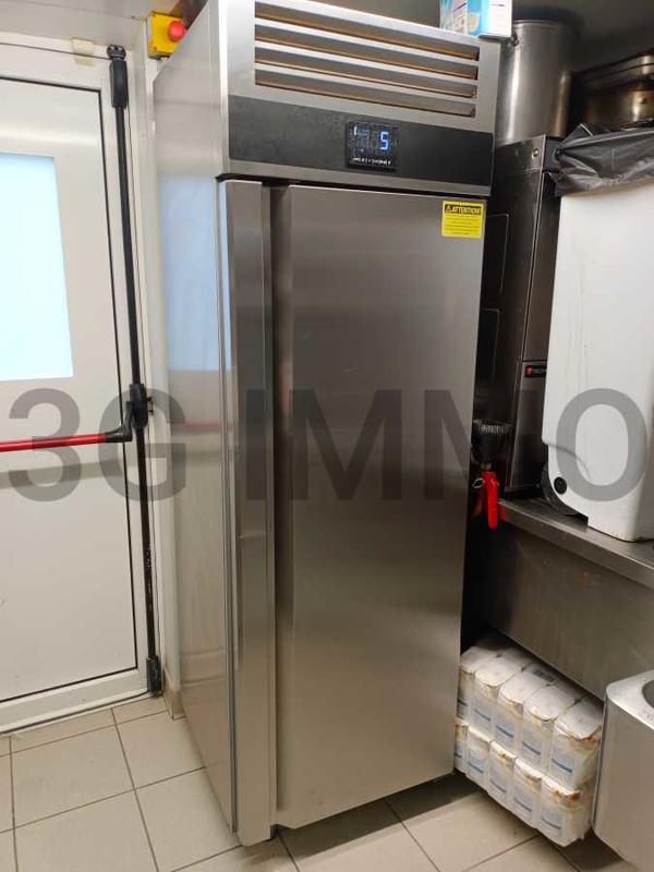 Fonds de commerce - Magasins - 150 m²