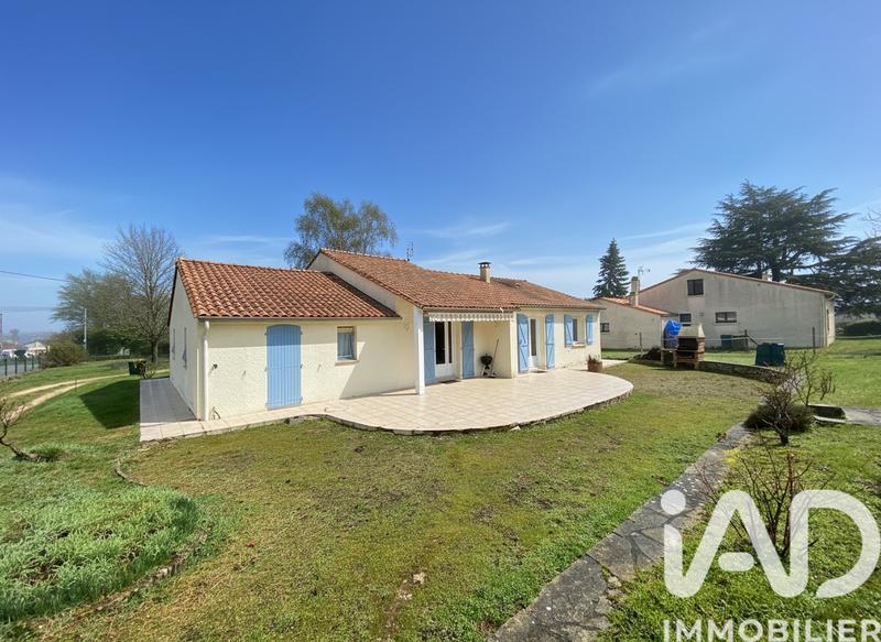 Maison - 140 m² - 9 pièces