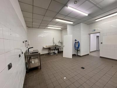 Local commercial - 180 m²