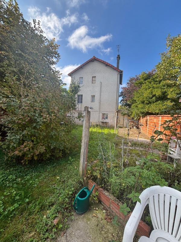 Maison - 97 m² - 4 pièces