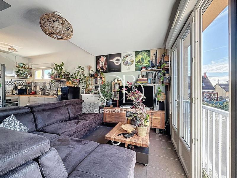 Appartement - 61 m² - 2 pièces