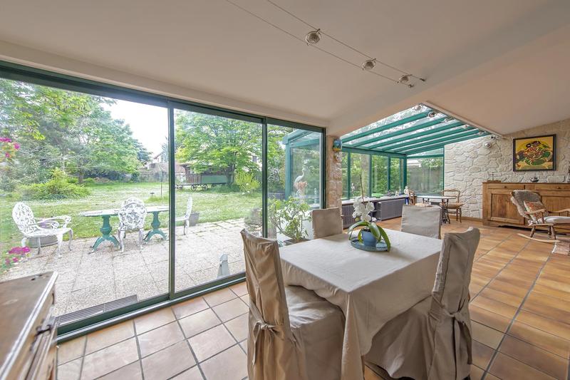 Maison de ville - 200 m² - 7 pièces