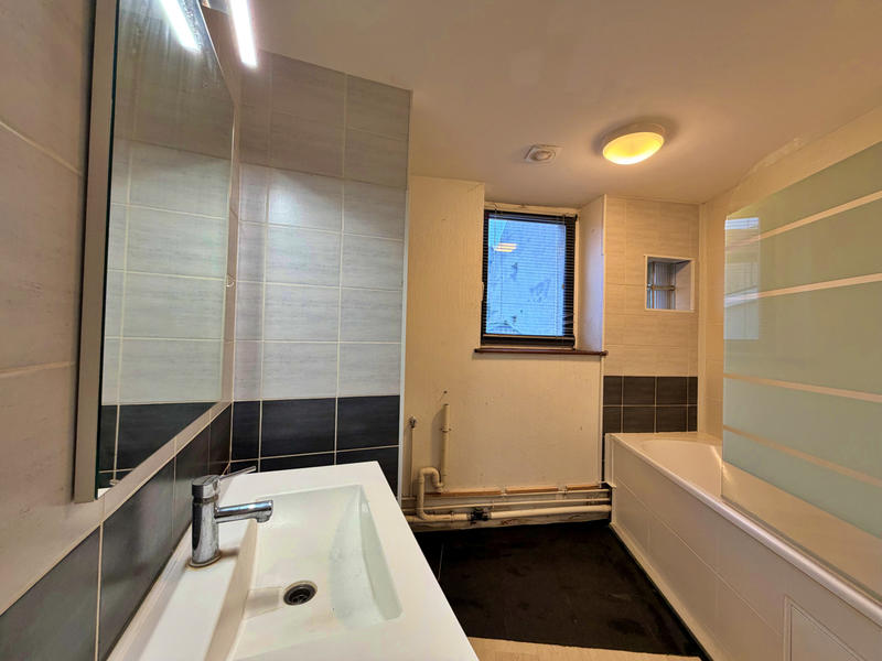 Appartement - 56 m² - 2 pièces