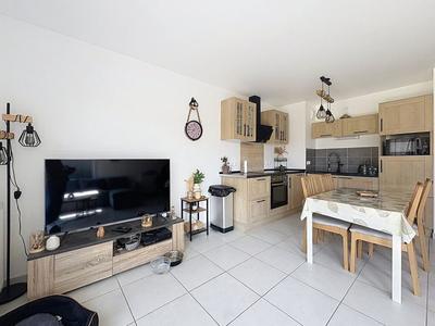 Maison - 66 m² - 3 pièces