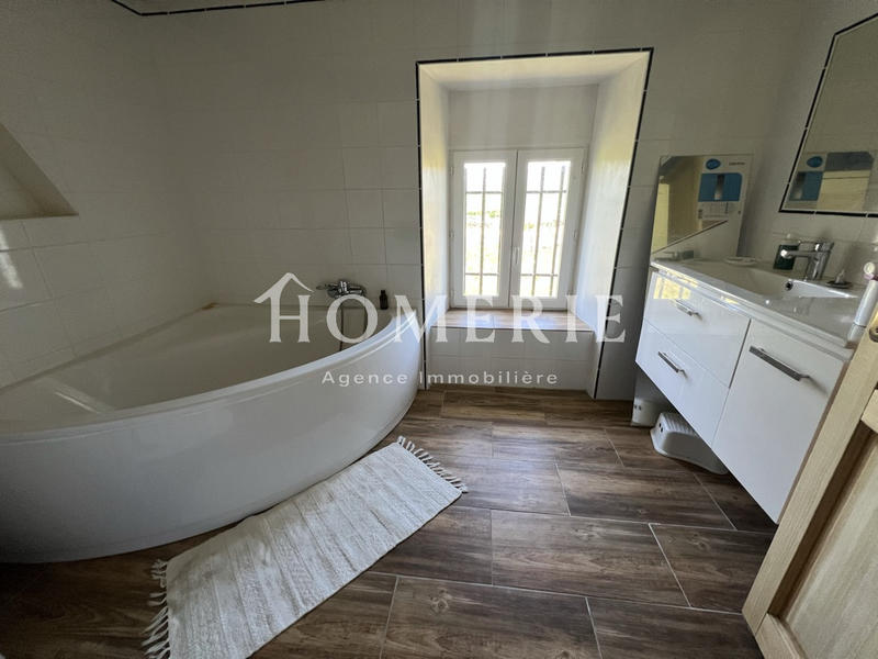 Maison - 162 m² - 6 pièces