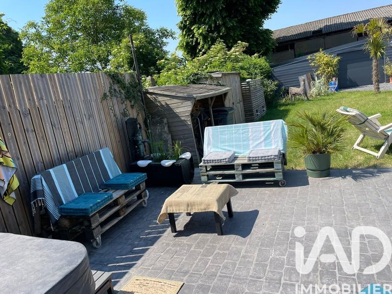 Maison - 265 m² - 8 pièces