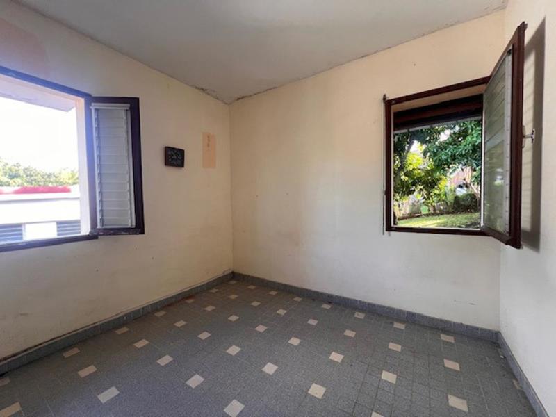 Immeuble - 182 m² - 8 pièces