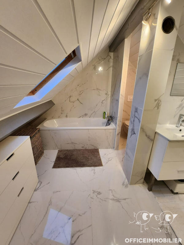 Appartement - 120 m² - 4 pièces