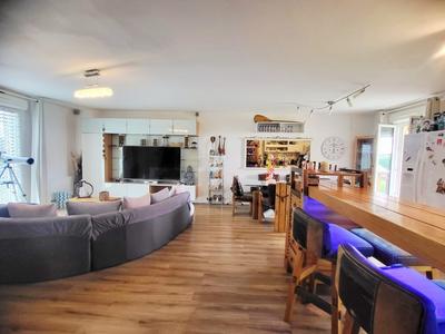 Maison - 87 m² - 4 pièces