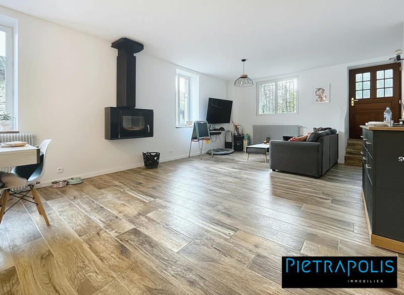 Maison - 106 m² - 4 pièces