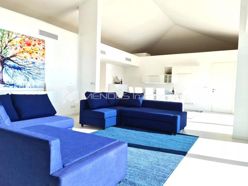 Villa sur toit - 135 m² - 4 pièces