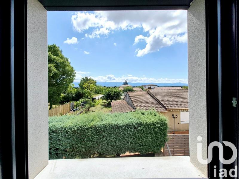 Maison - 99 m² - 5 pièces