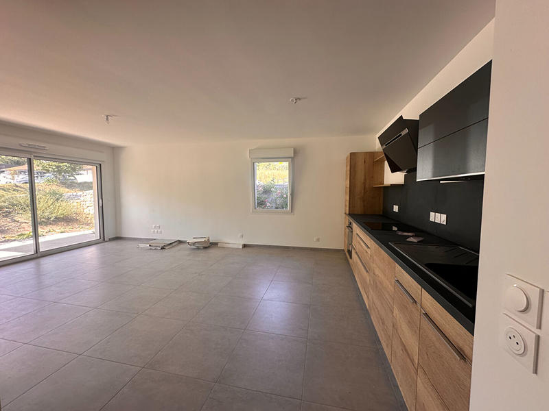 Appartement - 83 m² - 4 pièces