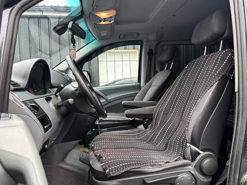 Mercedes Vito (639) 120 3.0 Cdi V6 24v Dpf Combi moyen 204 cv Boîte auto
