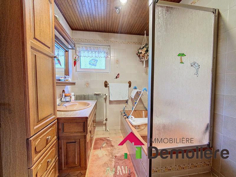 Maison - 183 m² - 8 pièces