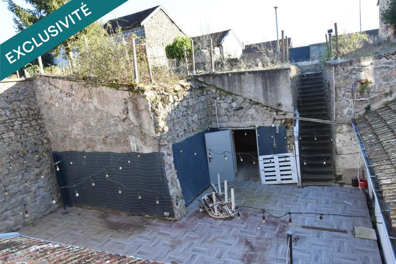 Maison - 301 m² - 12 pièces