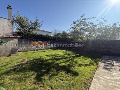 Maison - 112 m² - 5 pièces