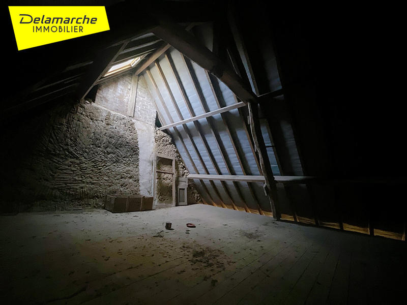 Maison - 104 m² - 4 pièces