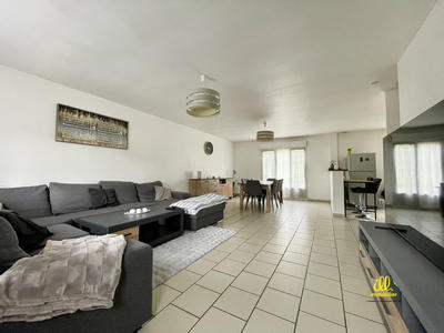 Maison - 131 m² - 6 pièces