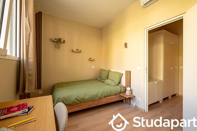 Chambre - 19 m² - 1 pièce