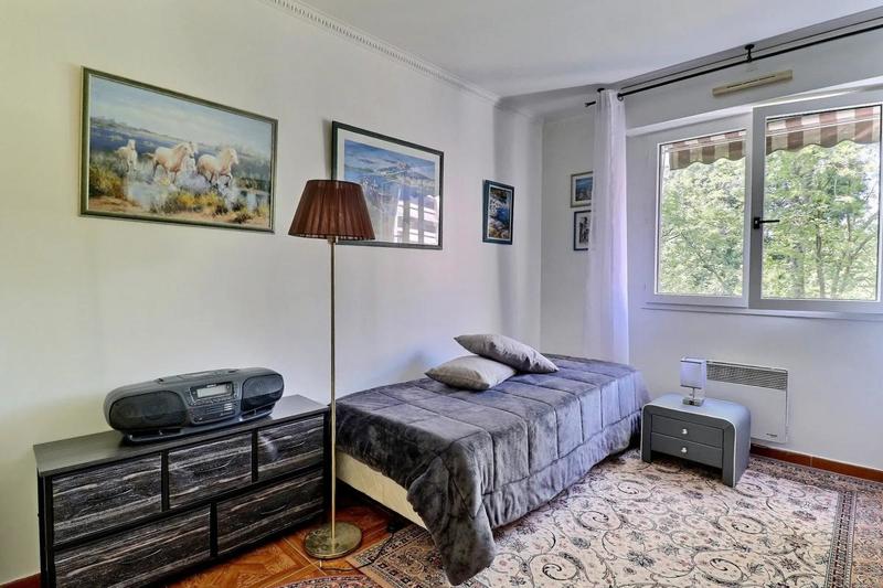 Appartement - 81 m² - 3 pièces